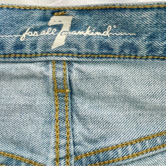 7 For All Mankind Denim Mini Skirt Frayed Cut Off Hem Light Wash Sz27 NEVER WORN - Picture 5 of 7